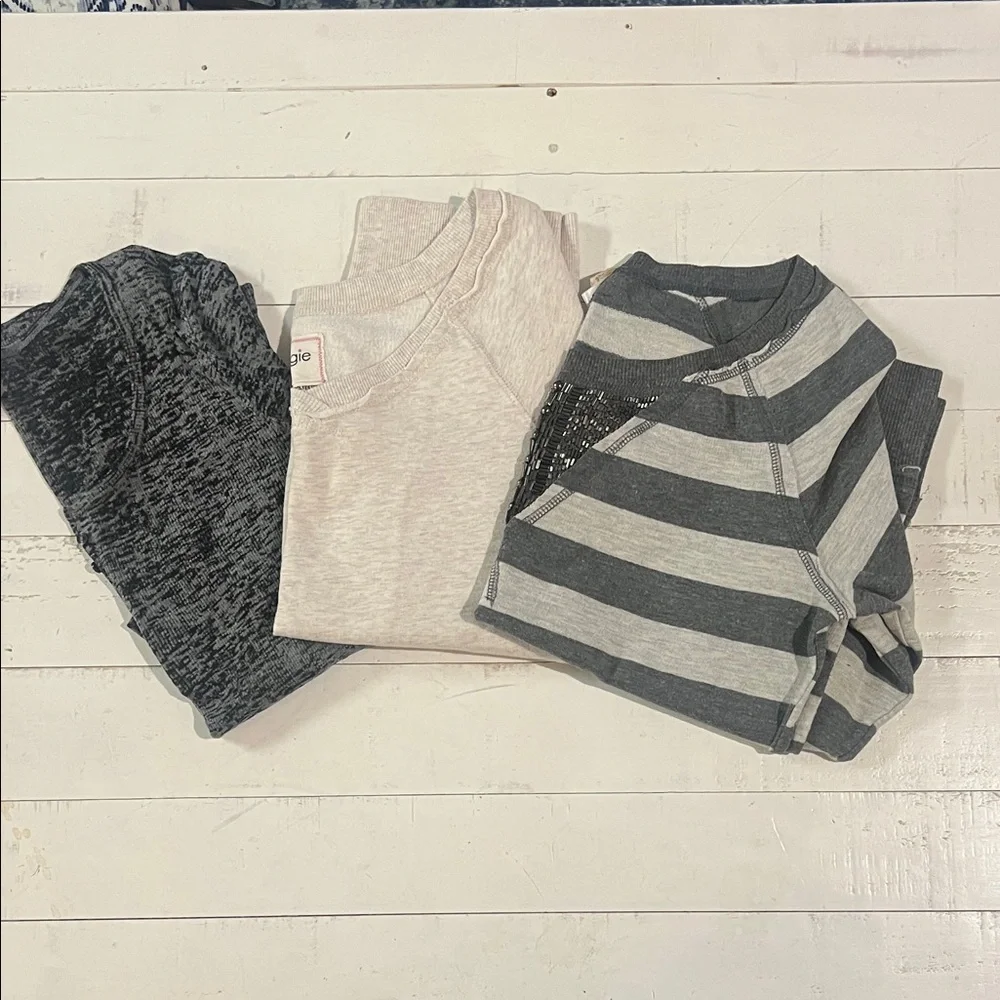Sweater Bundle - Picture 1 of 7
